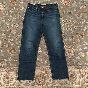 Levi’s Wedgie Straight Jeans Size 28